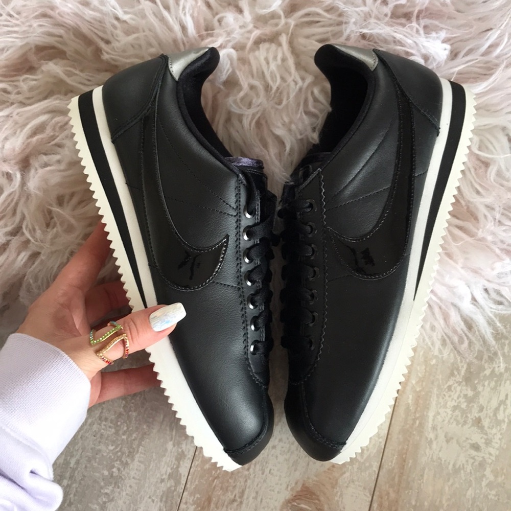 NWT Nike Cortez Leather special edition - Picture 2 of 6